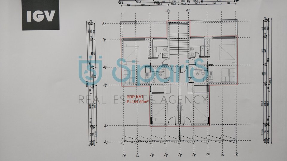 UMAG BUILDING LAND WITH BUILDING PERMIT AND MAIN PROJECT