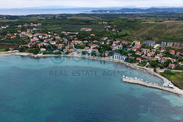 UMAG ZAMBRATIJA GRAĐEVINSKO ZEMLJIŠTE SA POGLEDOM NA MORE