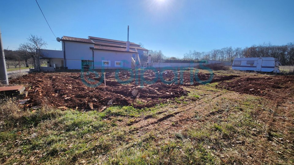 BUJE BUILDING LAND WITH BUILDING PERMIT