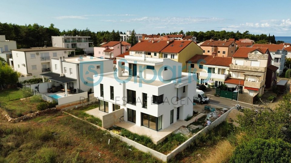 UMAG ZAMBRATIJA NEW BUILDING 300M FROM THE SEA