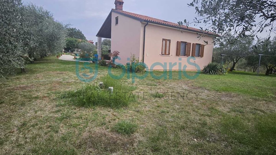 BUJE DETACHED HOUSE ON 1200M GARDEN