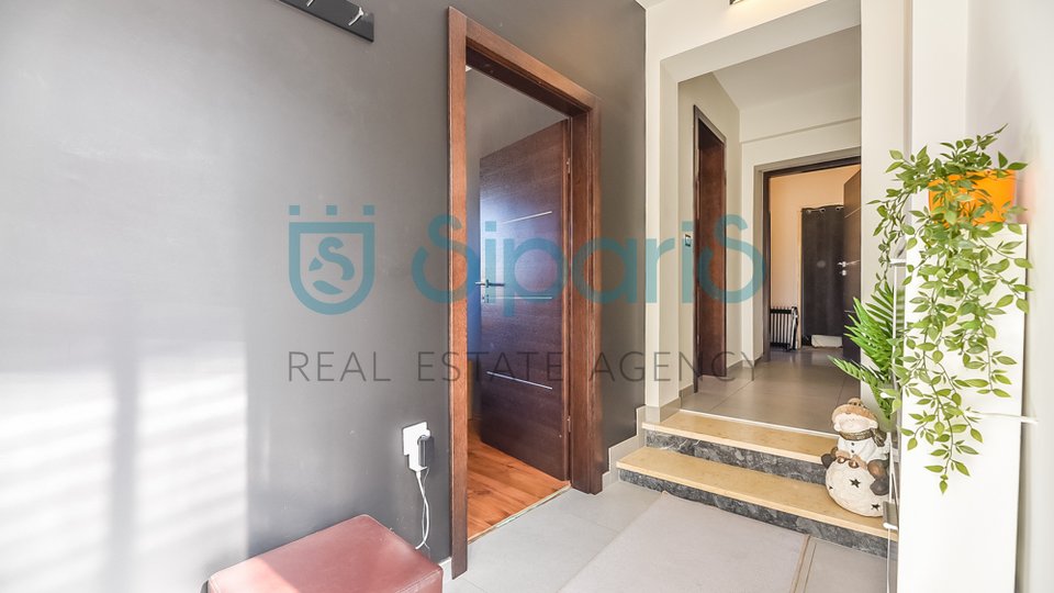 Apartment, 129 m2, For Sale, Rovinj